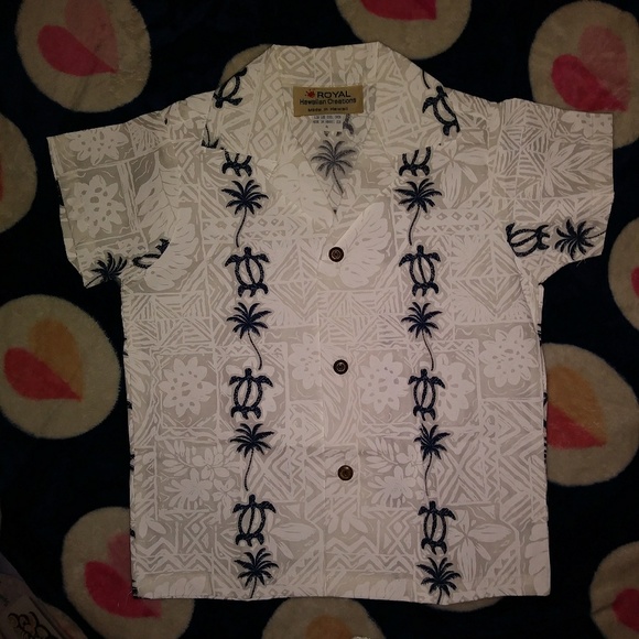 Matching Hawaiian Set - Picture 2 of 4